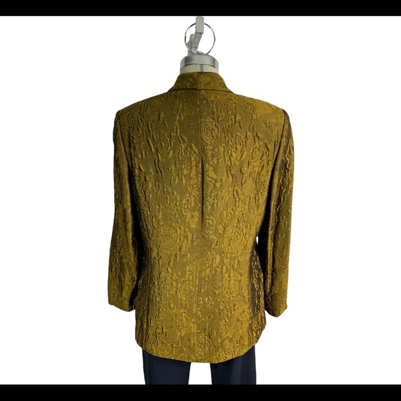 Olsen Collection,Gold silk Fabric Material,Size M - Picture 8 of 11